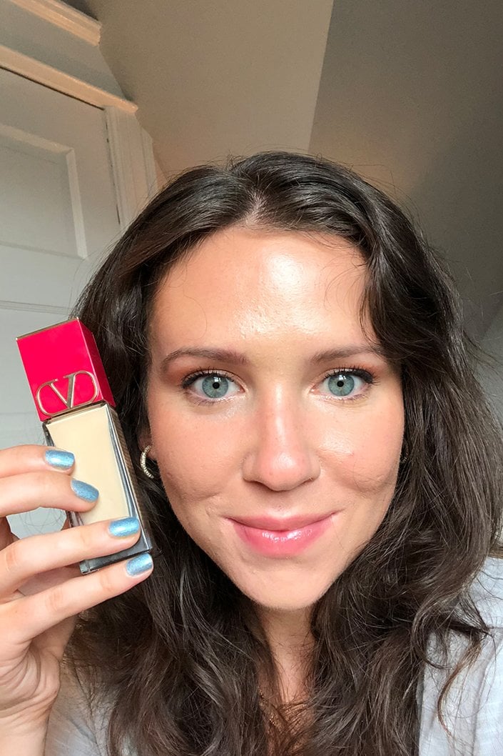 Valentino Beauty Very Valentino 24 Hour Wear Liquid Foundation Shade LA3
