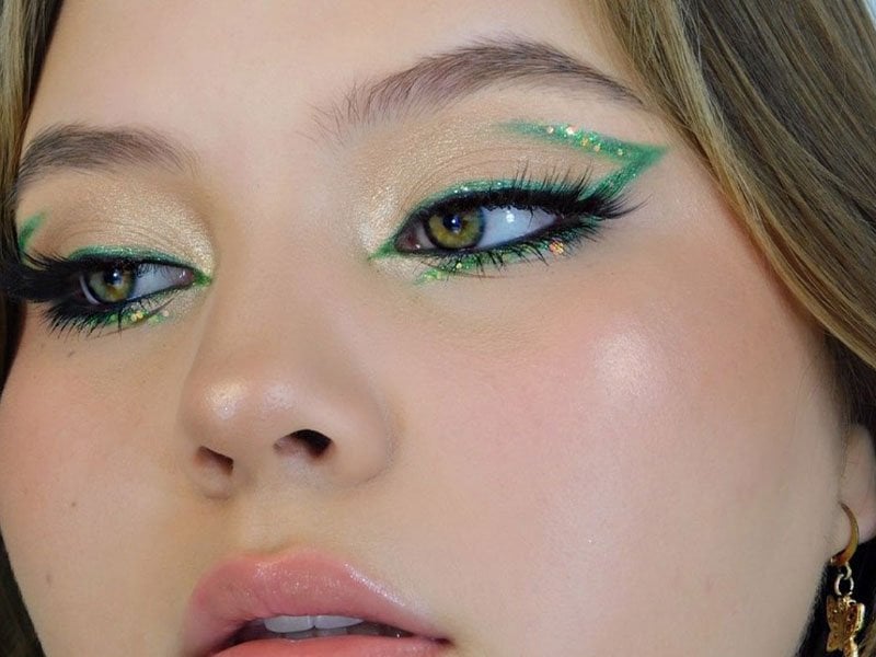 5 Glitter Eyeliner That Are Easy Recreate | Makeup.com