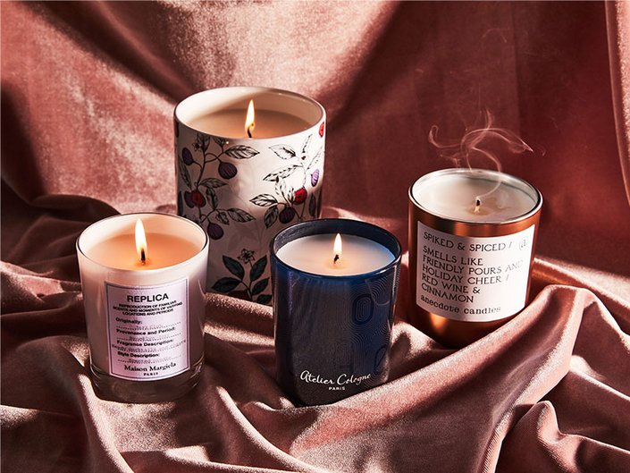 Non-traditional holiday candles