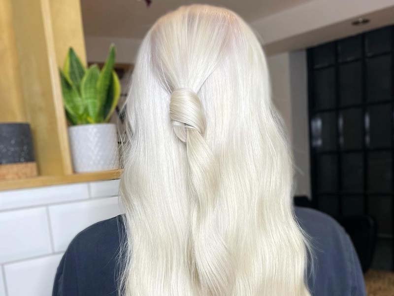 3. 20 Gorgeous Platinum Blonde Hair Color Ideas - wide 5