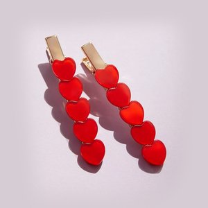 Urban Outfitters Heart Alligator Clip Set