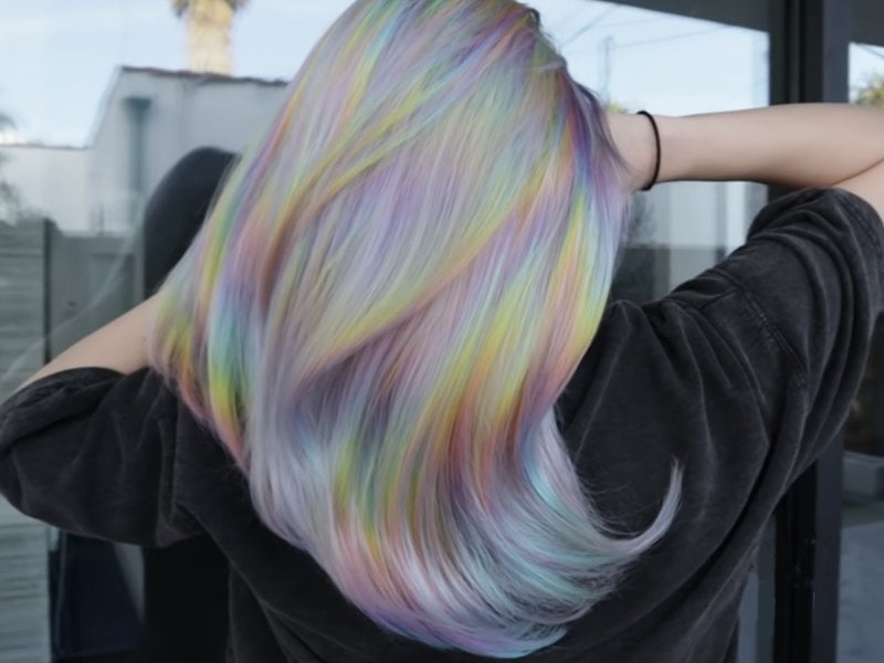 4 Steps to Dye Your Hair Multiple Colors at Home