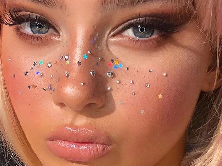 instagram freckle makeup