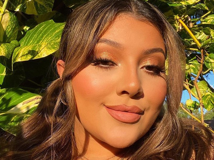 5 Non-Traditional Valentine’s Day Makeup Looks You’ll Fall in Love With