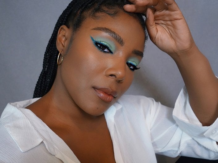 pastel makeup in winter