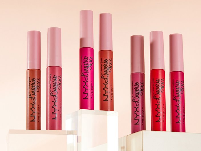 editors try nyx lip lingerie xxl