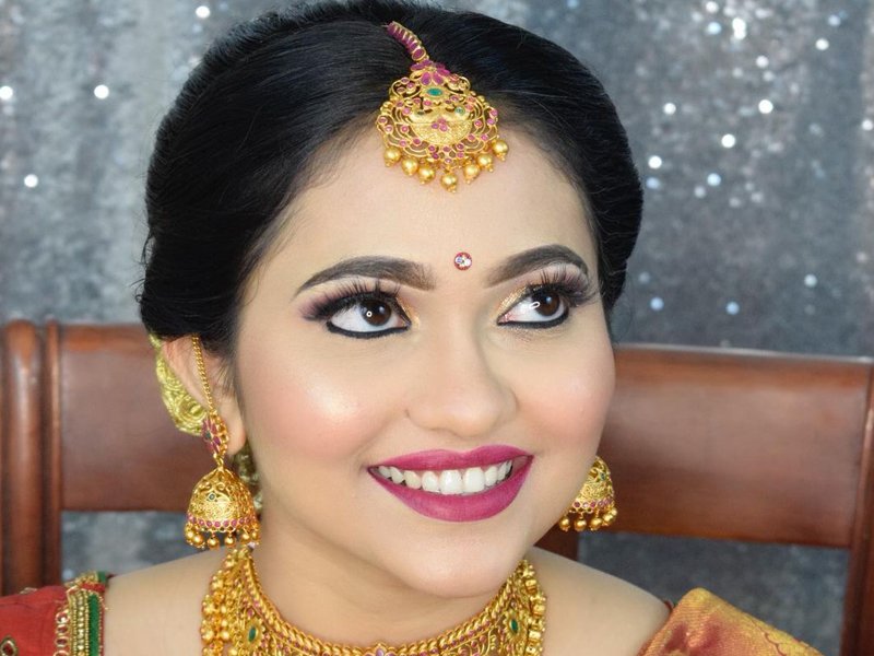 Best Indian Bridal Makeup Tutorials 2021 