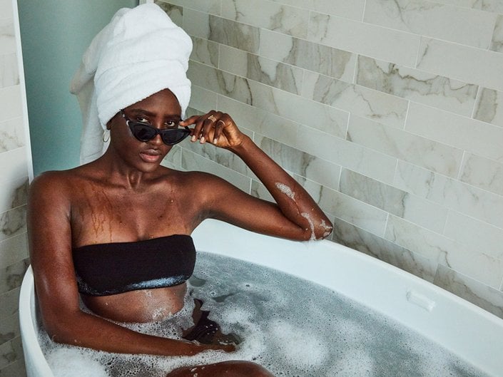 6 Steps to Make a Spa-Worthy Bath at Home