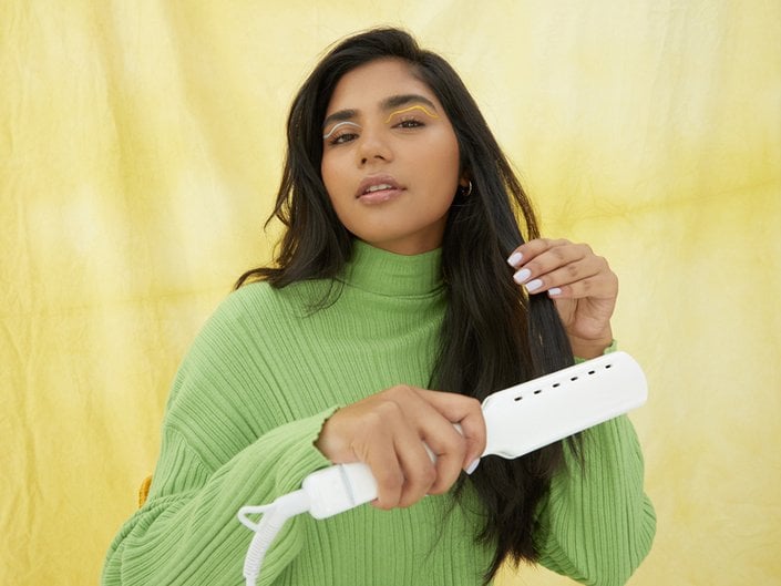 What Temperature Should Your Flat Iron and Curling Wand Really Be?