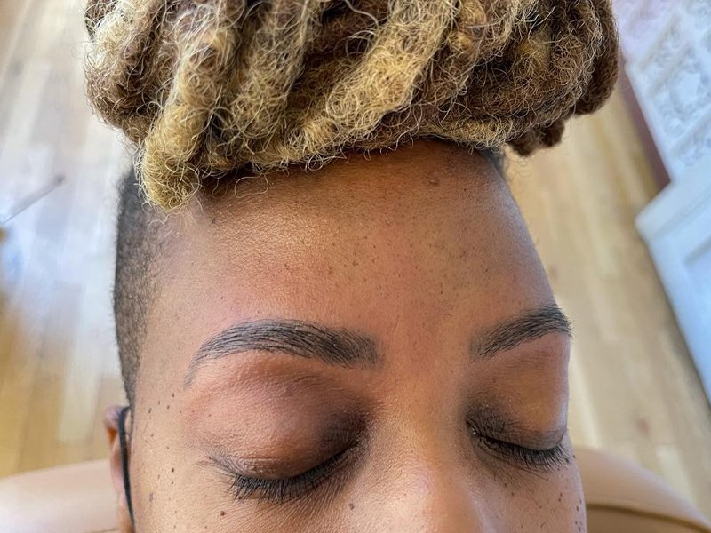 Can You Thread Your Own Eyebrows?