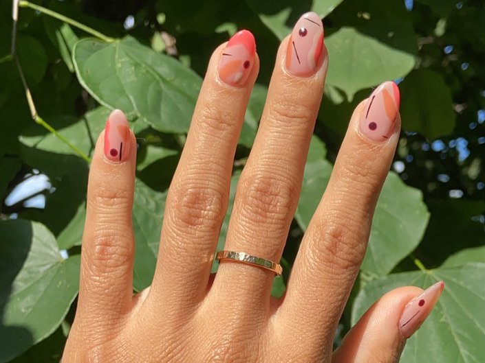 nude based nail art