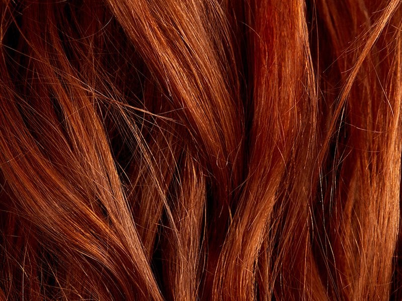 Removing red top hair dye