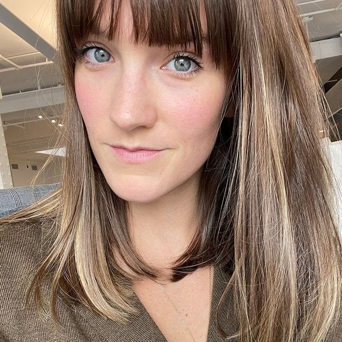 Makeup.com editor Victoria Moorhouse wearing Lancôme Priming Serum