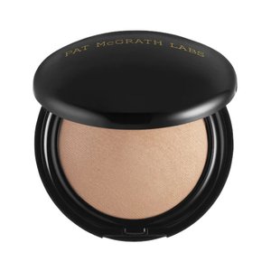 pat mcgrath labs under eye powder