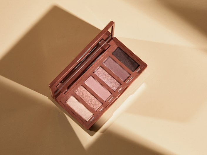 Naked 3 Mini Palette Naked Eyes Tutorial Natural Urban Decay Naked Eyeshadow Palette Tutorials to Try Now | Makeup.com