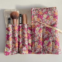 Chic Floral Makeup Brush Roll