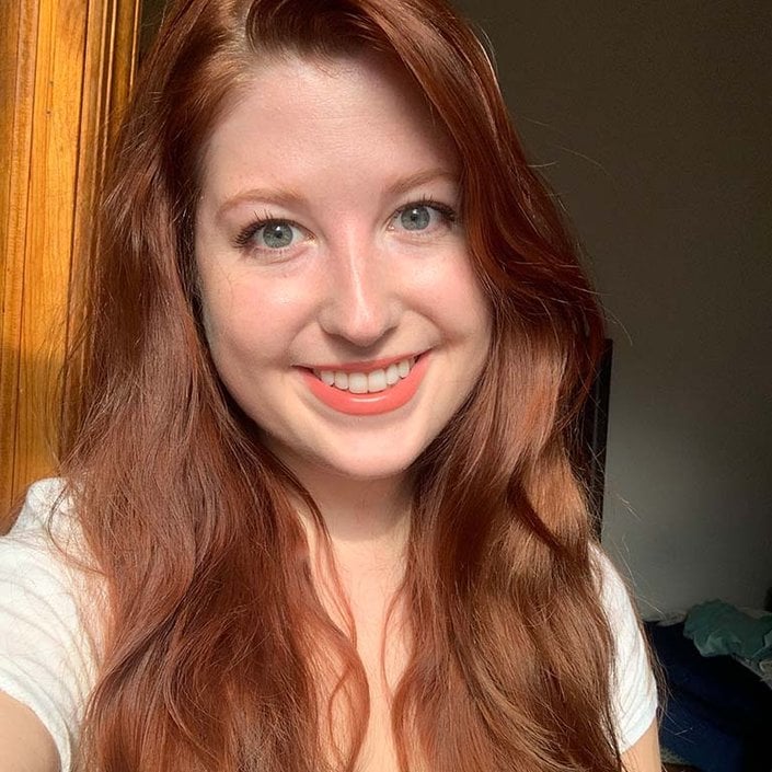 L'Oréal Paris Glow Paradise Hydrating Balm-in-Lipstick in Cherry Wonderland