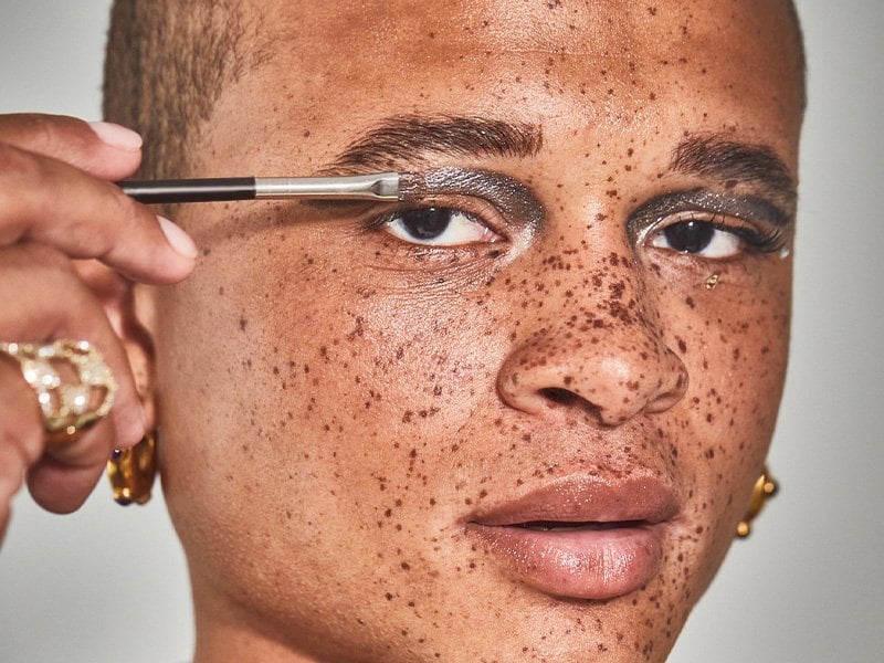 15 Best Brown Mascaras 2023 for a Subtle Makeup Look