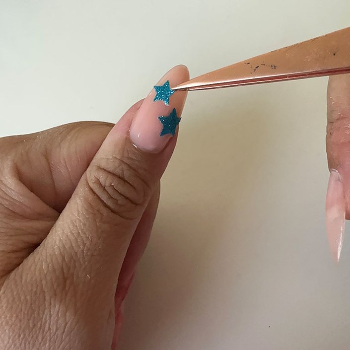 How to: Aura nails tutorial without airbrush 