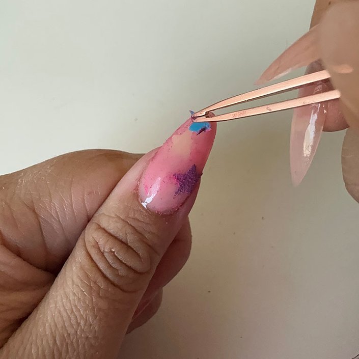 HOW TO AIRBRUSH NAIL ART- WITHOUT GEL OR ACETONE! 