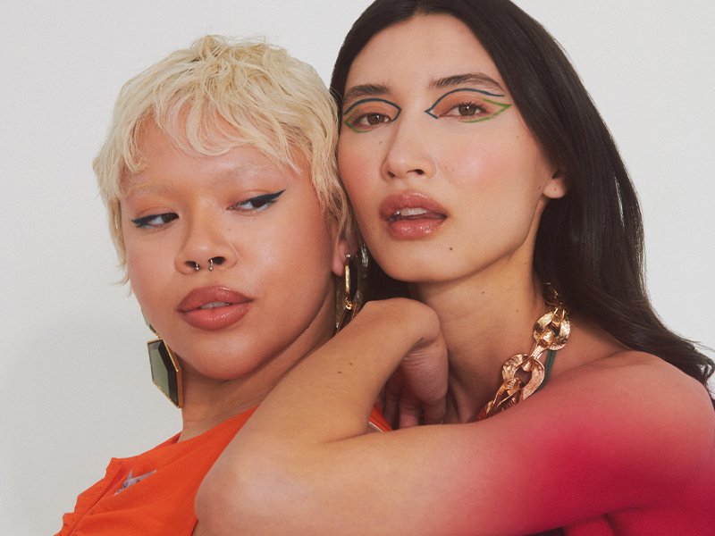 Picture of two models with graphic eyeliner makeup