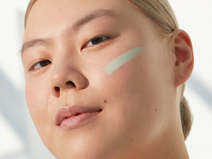 to Color Correcting Makeup: a Step-By-Step Guide |