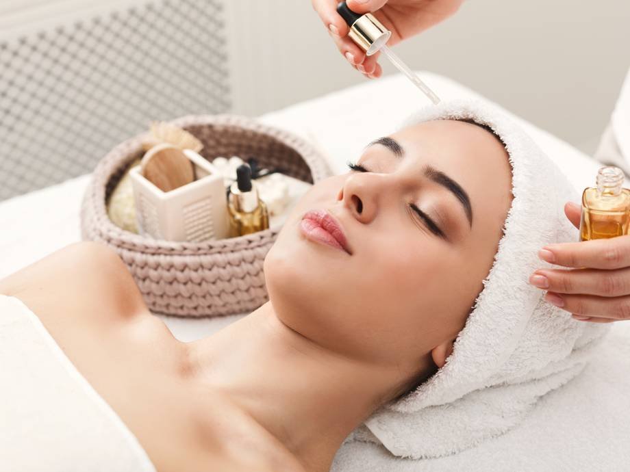 A Complete Guide to Facials