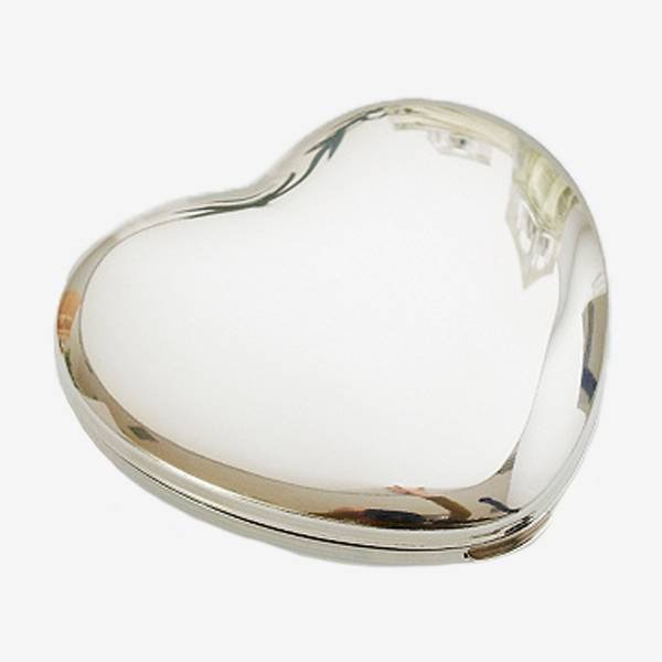 7 Best Compact Mirrors To Keep In Your Purse