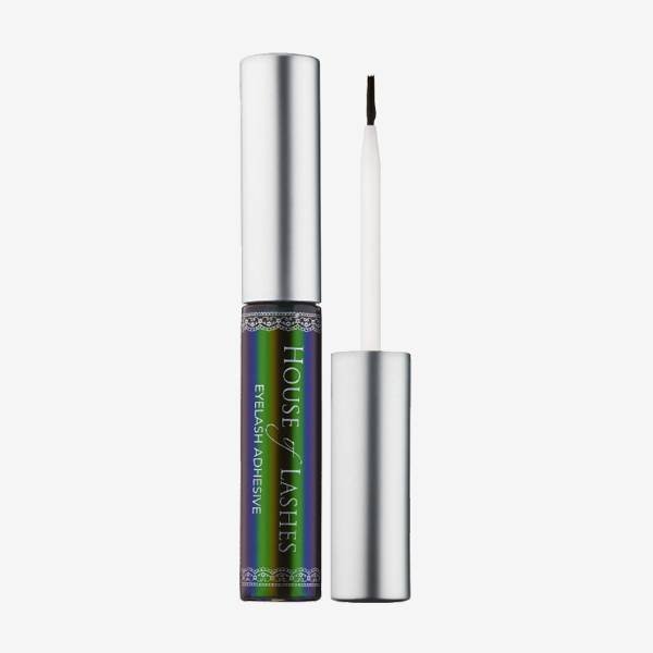 Best eyelash glue that lasts for weeks