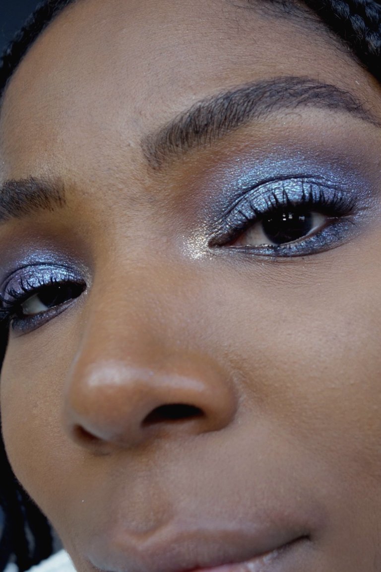 Frosty Eye Makeup Tutorial