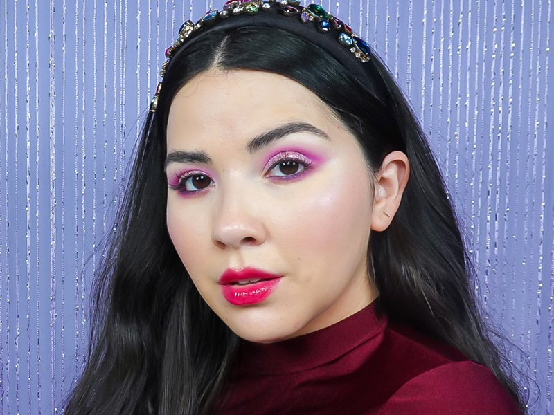 Raspberry Glitter Eye Makeup Tutorial for New Year’s Eve