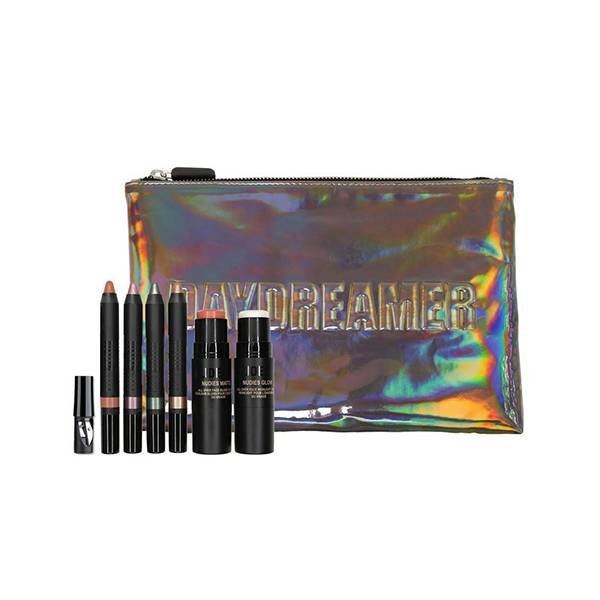 holiday-gift-guide-for-beauty-lovers-nudestix
