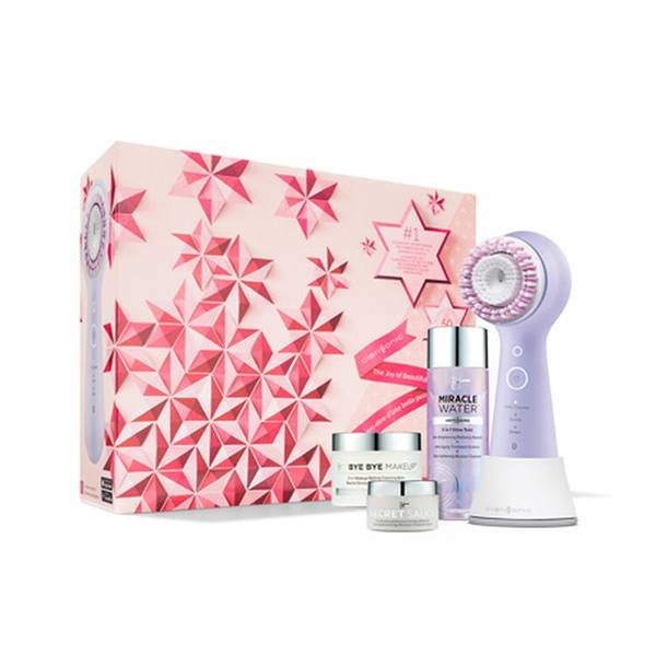 holiday-gift-guide-for-beauty-lovers-clarisonic