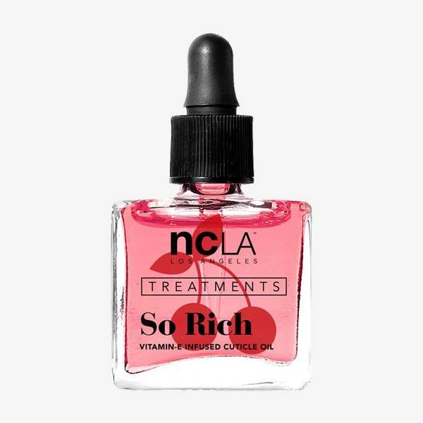 Why You Should Be Using Cuticle Oil