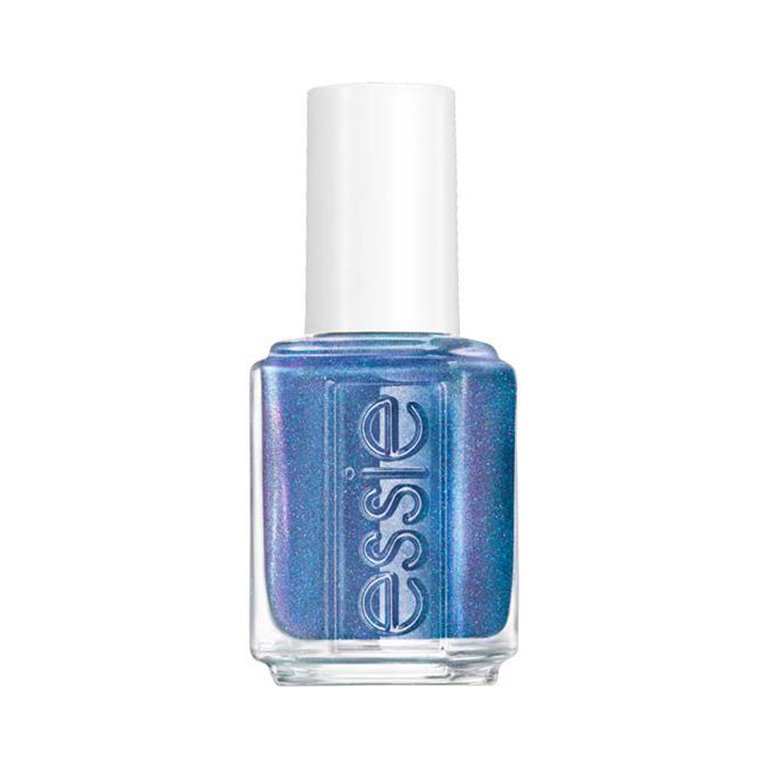 5 Pale Blue Nail Polishes for the Perfect Spring Manicure