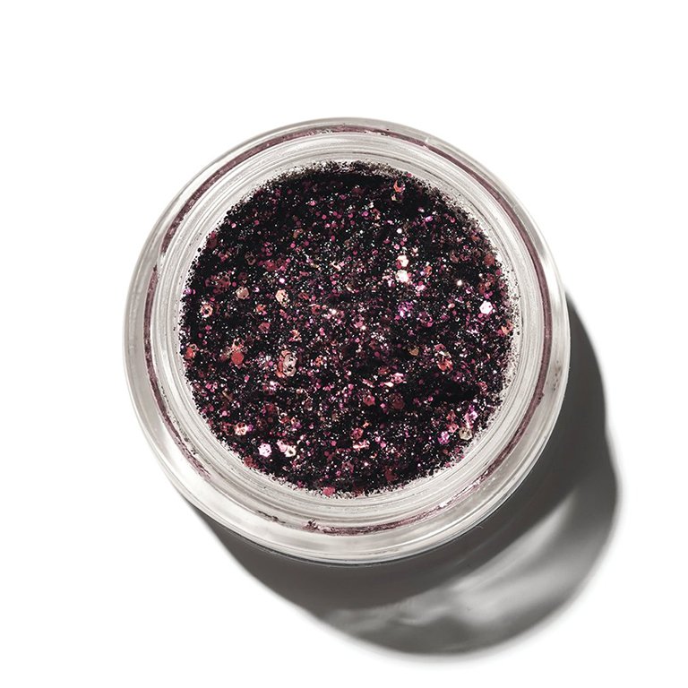 The Best LongWear Makeup Products for Halloween 2021