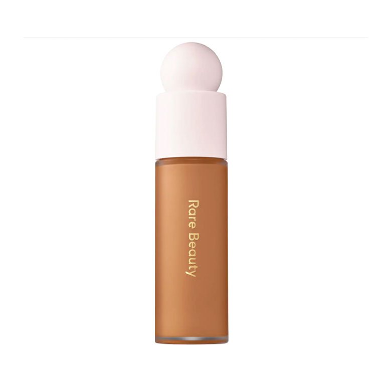 The Best Foundations for Yellow Undertones