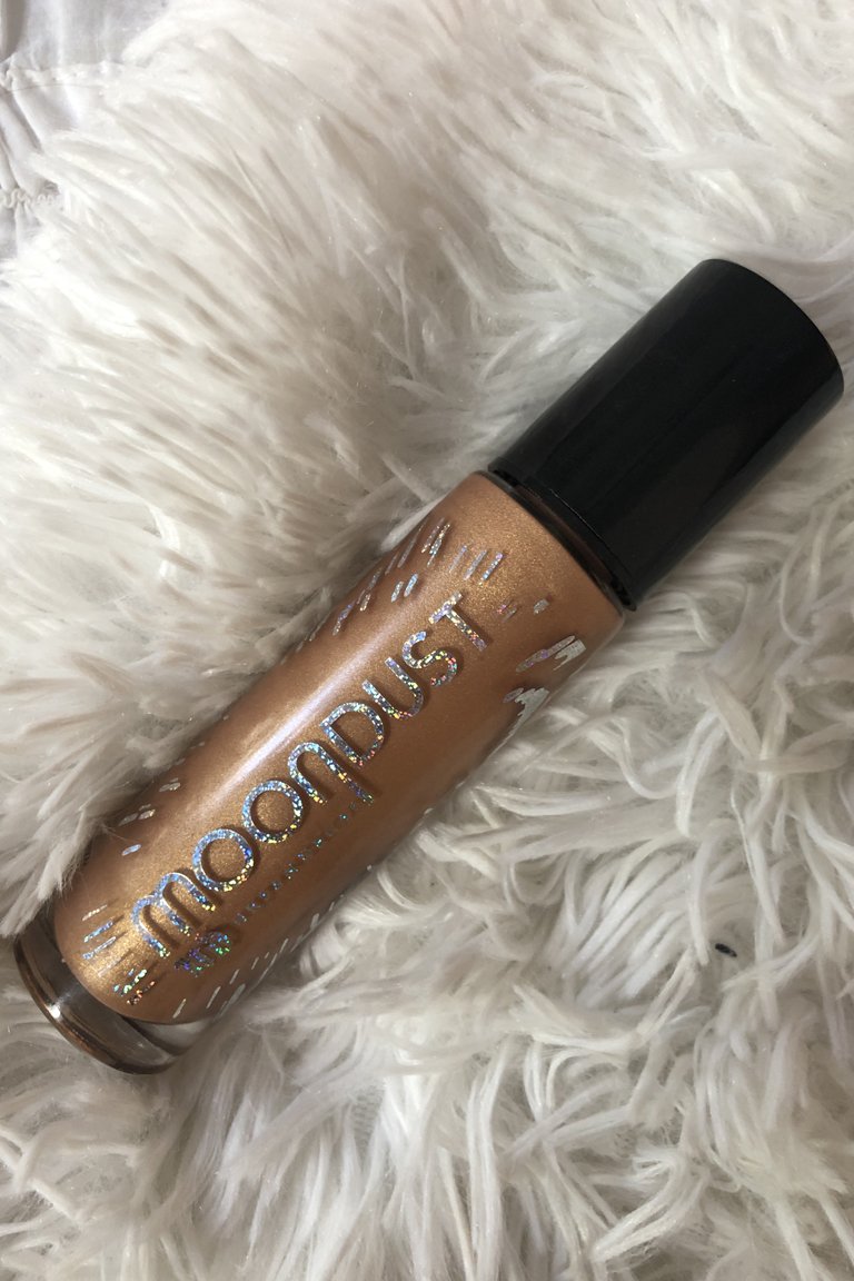 Urban Decay Moondust Glitter Liquid Review