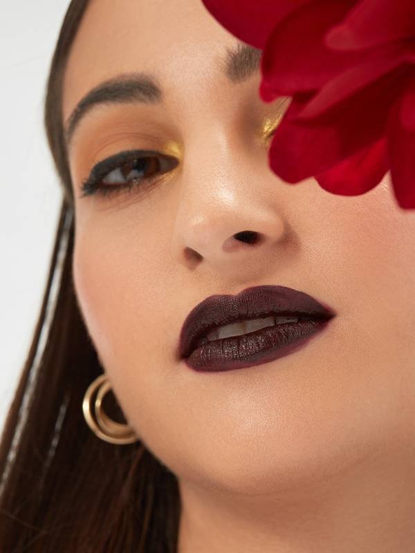 best-dark-lipstick-for-your-skin-tone
