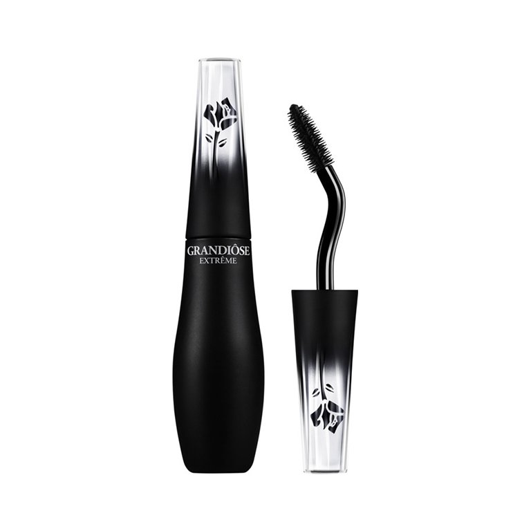 Mascaras With Flexible Wands and Brushes