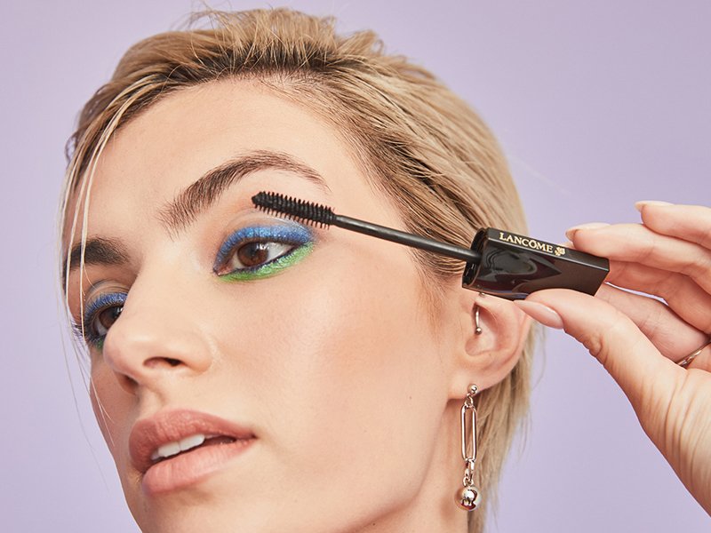 18 Best Mascaras for Short, Limp Lashes in 2023