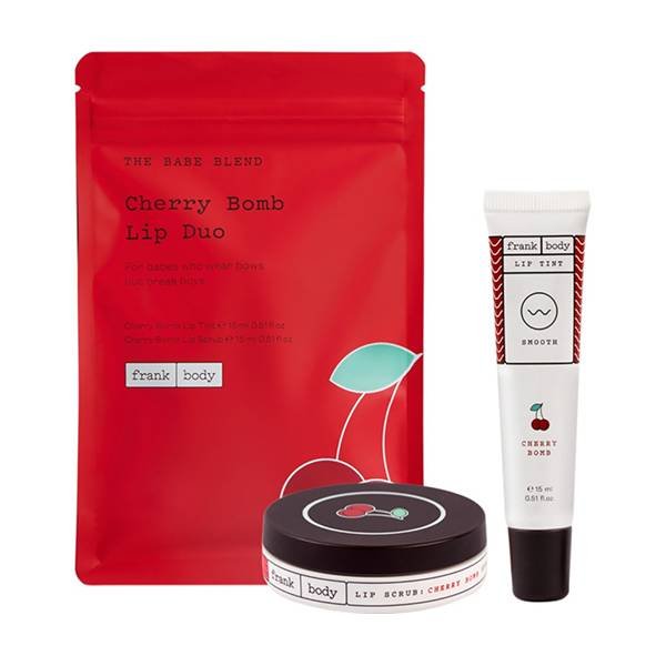 How to Use a Lip Scrub and Lip Mask Together